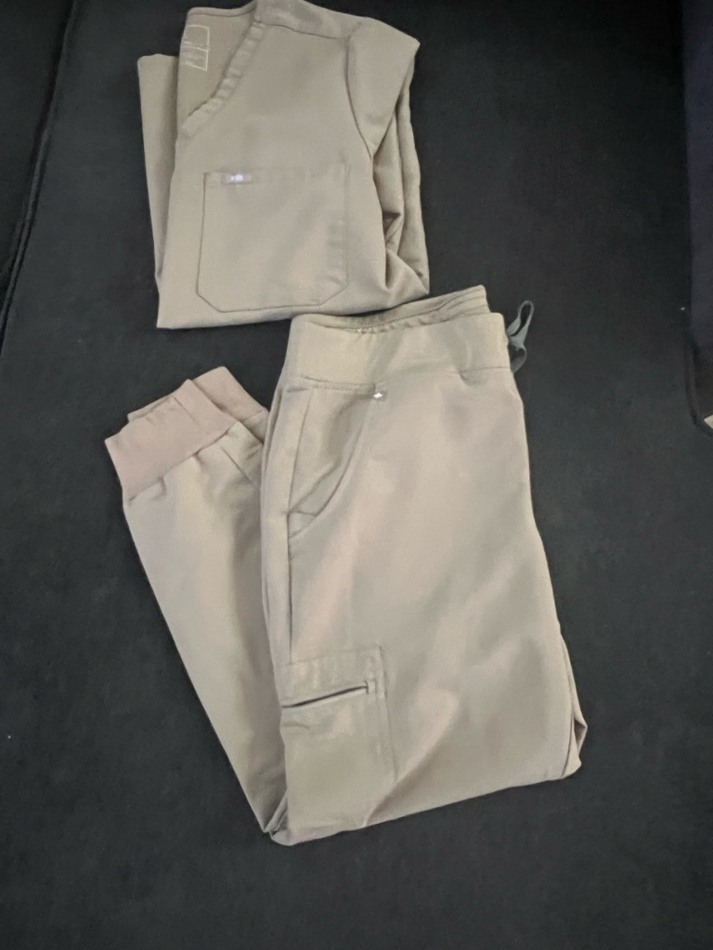 Figs Woman Cargo Pants  set